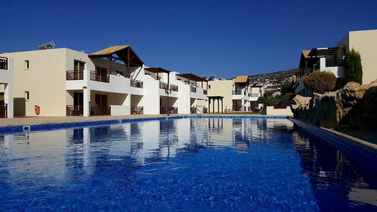 D202 Vanessa Apartments, Peyia Exterior photo